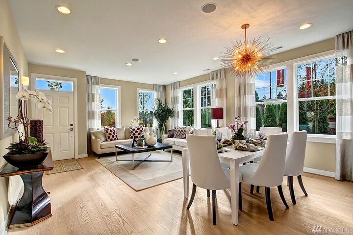 Property Photo:  11816 NE 71st Ln (Unit 21)  WA 98033 