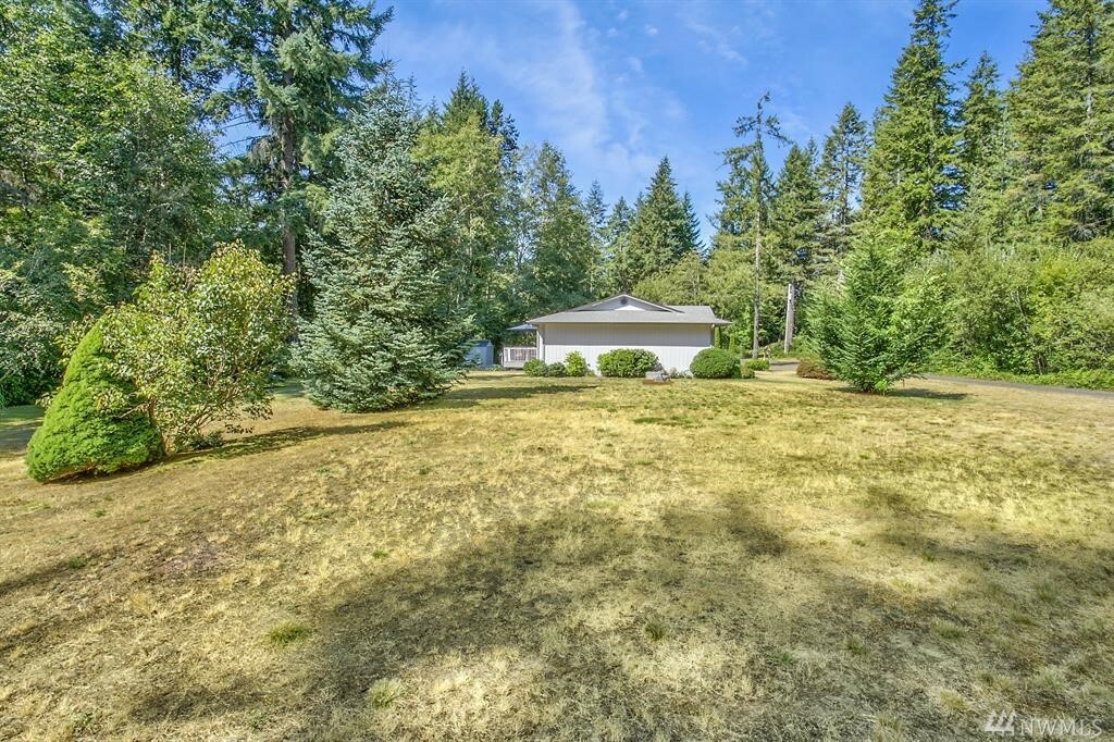 Property Photo:  4712 Victory Dr SW  WA 98367 