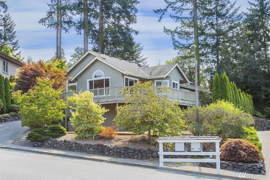 Property Photo:  6080 Osprey Cir  WA 98312 