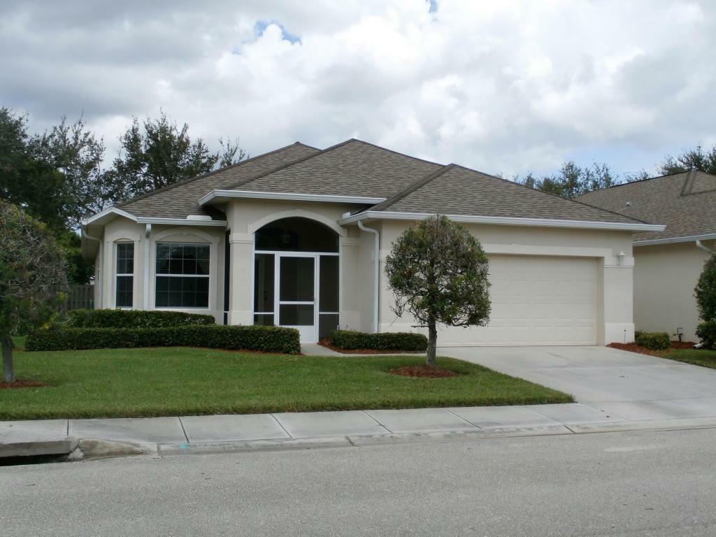 Property Photo:  626 Brockton Way  FL 32904 