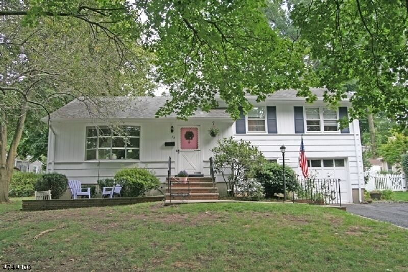 Property Photo:  53 Canterbury Rd  NJ 07940 