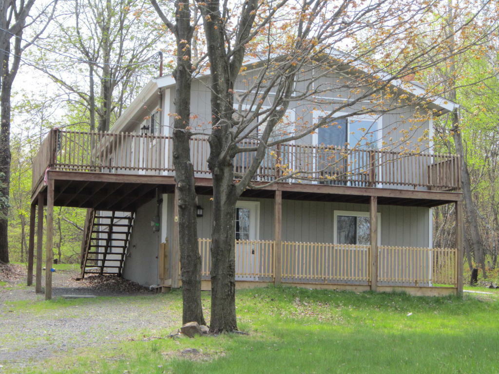 2248 Doe Drive  Long Pond PA 18334 photo