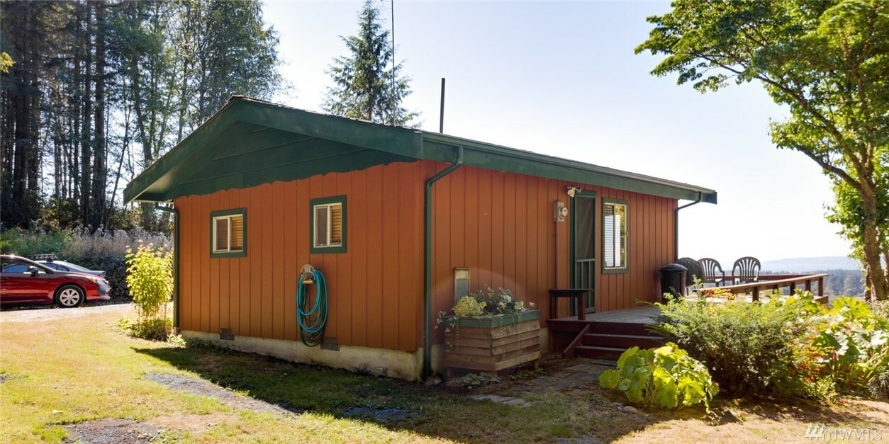 Property Photo:  21449 Starbird Rd  WA 98274 