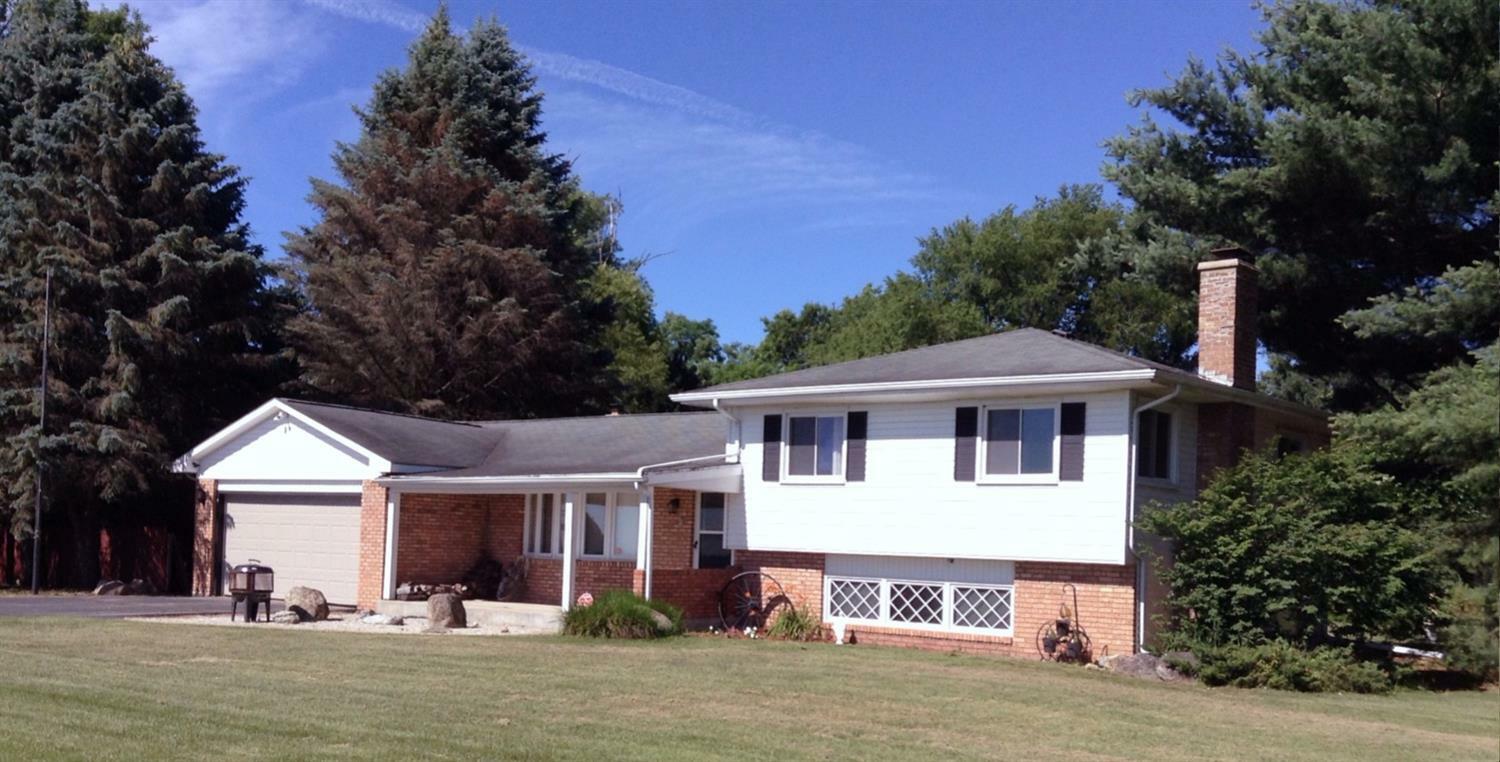 Property Photo: 56245 Willow Road IN 46552