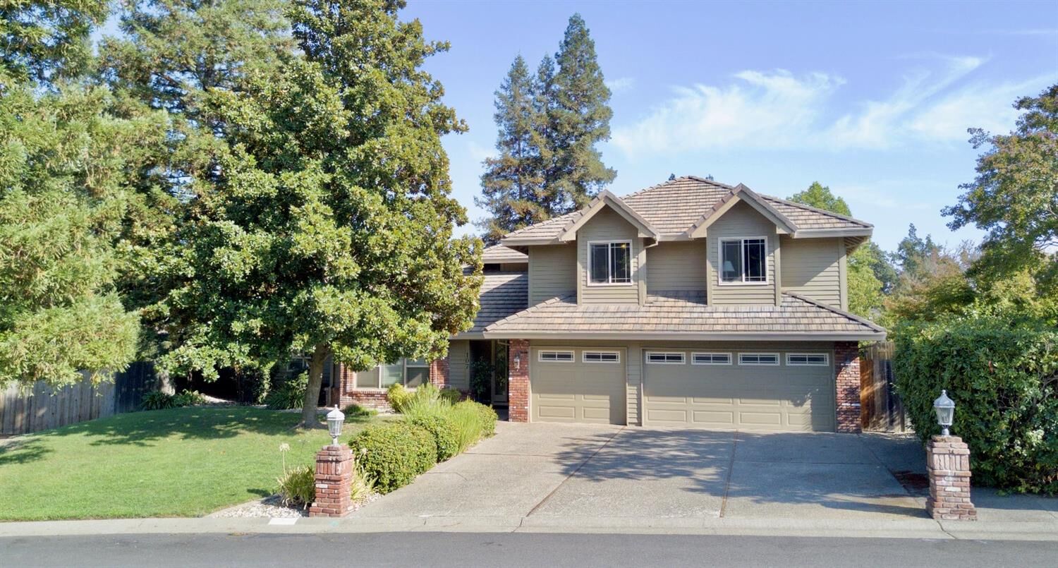 Property Photo: 107 Silva Court CA 95630