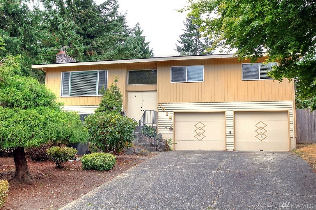 Property Photo:  7819 133rd Ave NE  WA 98052 