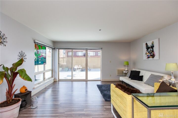 Property Photo: 500 5th Ave W 407 WA 98119