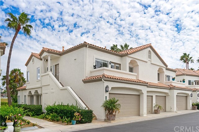 Property Photo: 12 Forest Hills Court 50 CA 92629
