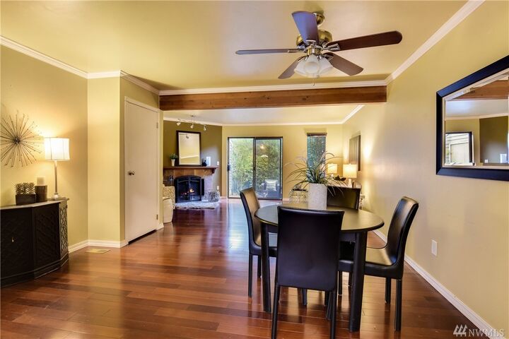 Property Photo:  10020 NE 120th Street C3  WA 98034 