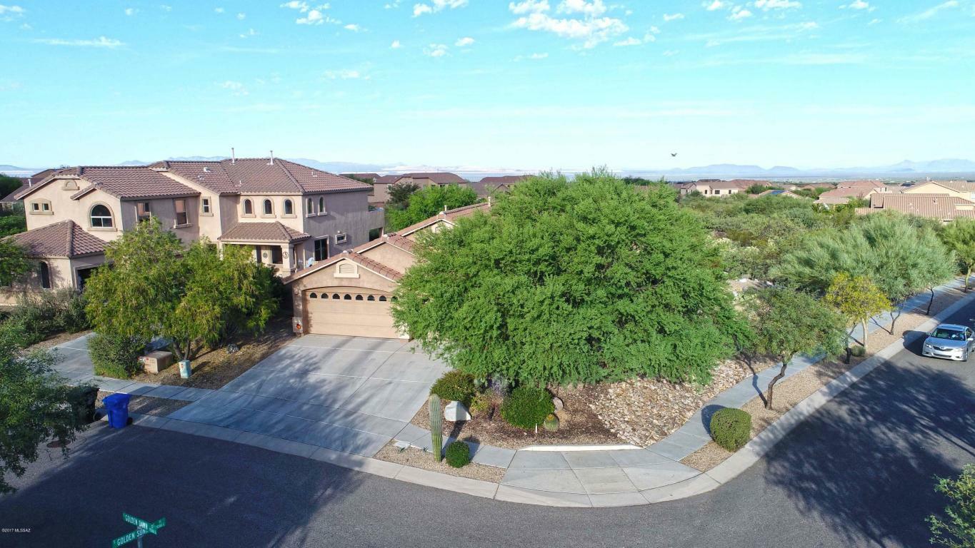 Property Photo:  9213 E Golden Dawn Court  AZ 85641 