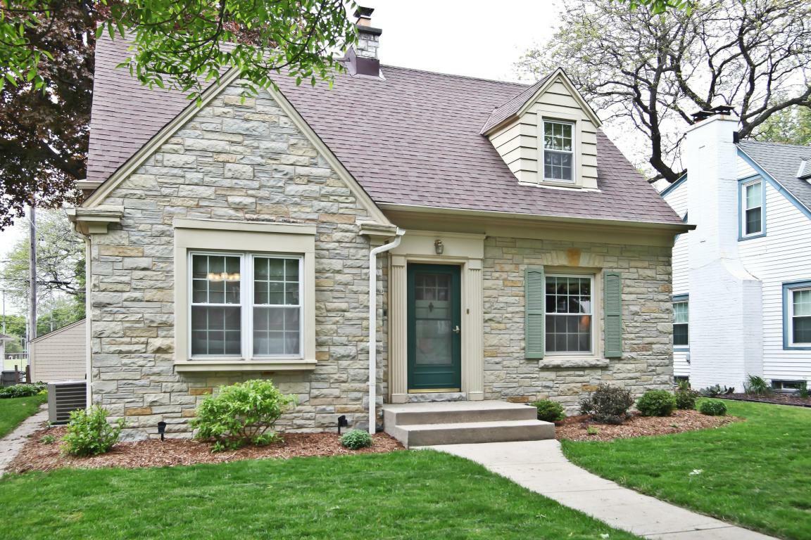 Property Photo: 2939 N 70th St WI 53210