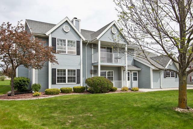 Property Photo: 164 Minz Park Cir 1 WI 53095