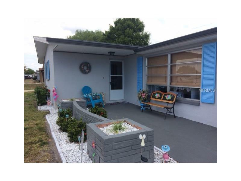 Property Photo: 3526 Beacon Square Drive FL 34691