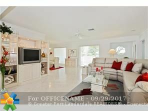 Property Photo:  2070 NE 65th St  FL 33308 