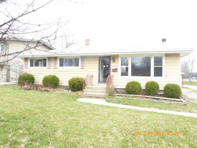 Property Photo: 8252 Howard Avenue IN 46321