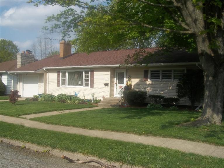 Property Photo: 1305 Wright Avenue IN 46350