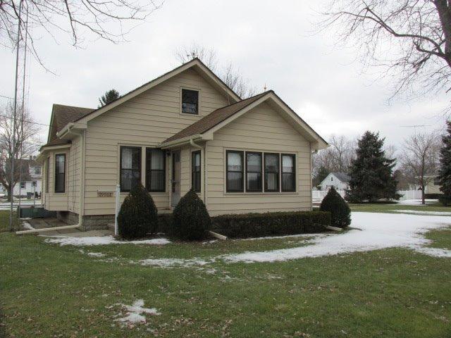 Property Photo: 996 E 850 South IN 46532