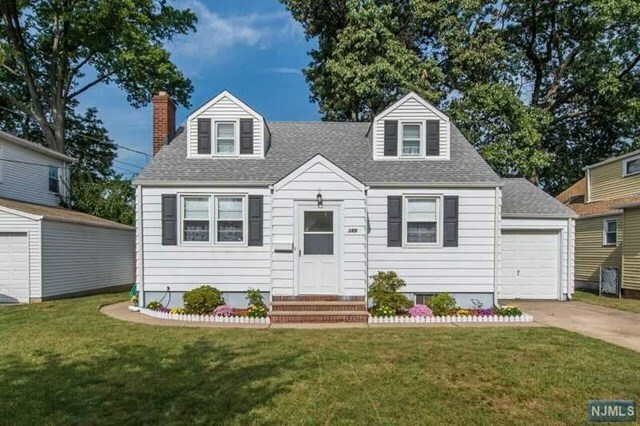 Property Photo:  185 Bennington Court  NJ 07013 