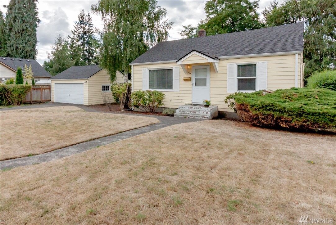 Property Photo: 316 Sumner Avenue WA 98390