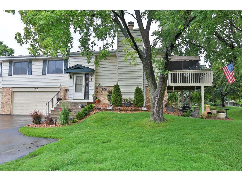 5254 Beachside Drive  Minnetonka MN 55343 photo