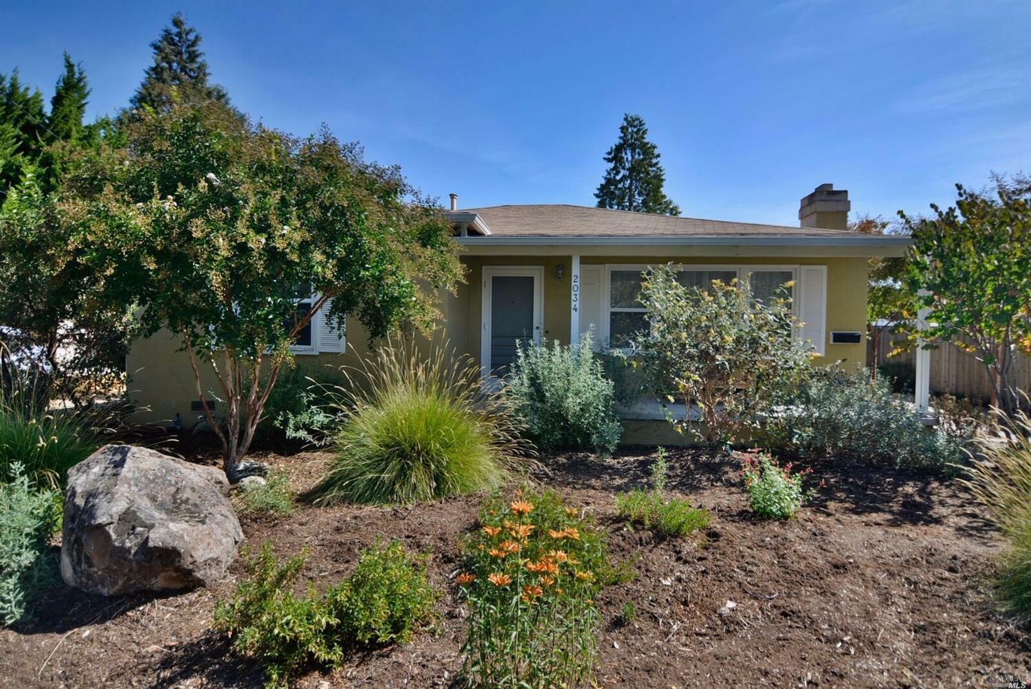 Property Photo:  2034 Humboldt Street  CA 95404 