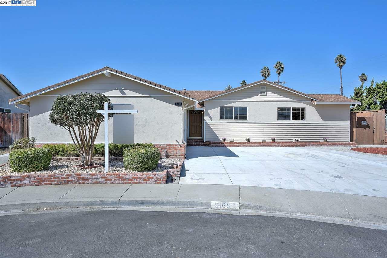 Property Photo: 5465 Tilden Pl CA 94538