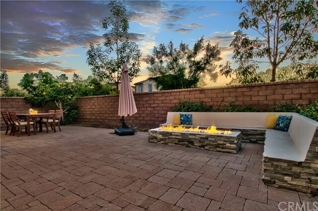 Property Photo:  468 N Signal Hill Court  CA 92821 