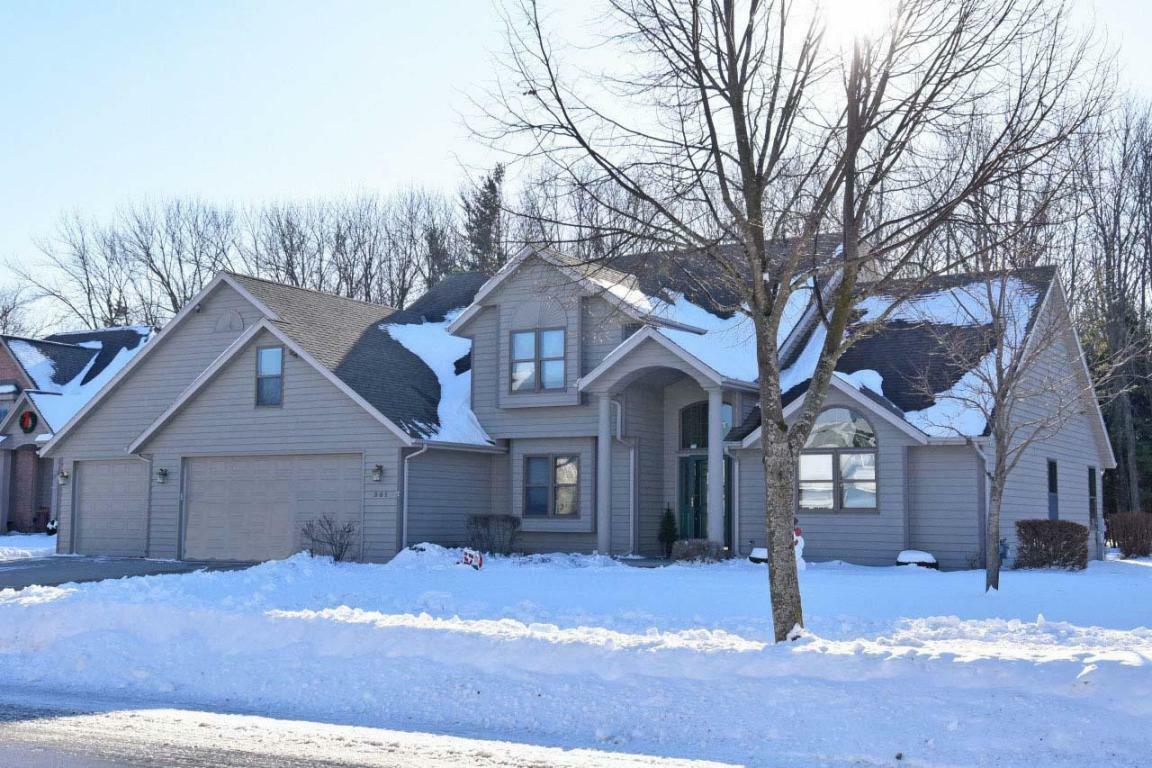 Property Photo: 381 Dove Ct WI 53024