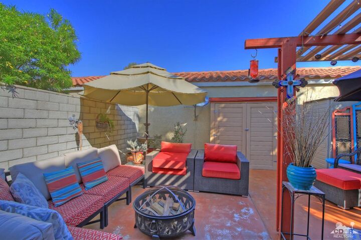 360 Tava Lane  Palm Desert CA 92211 photo