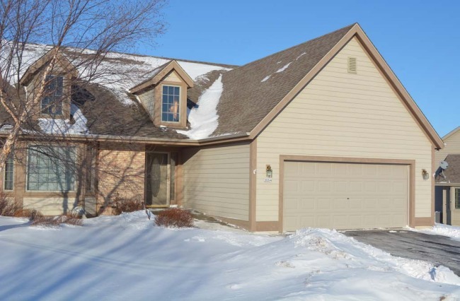 Property Photo: 2054 Upper Ridge Rd WI 53074