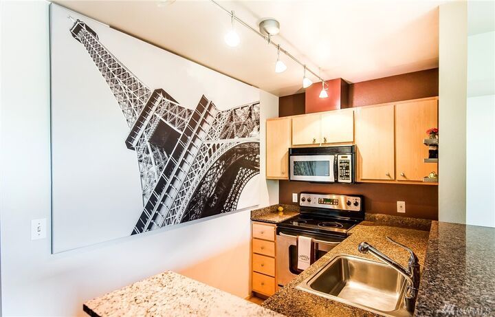 Property Photo: 425 23rd Ave S A214 WA 98144