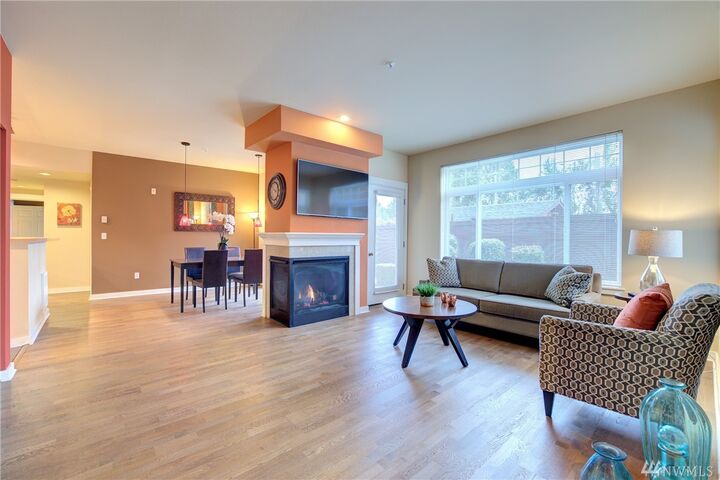 Property Photo:  3500 E Lake Sammamish Pkwy SE 2-106  WA 98075 