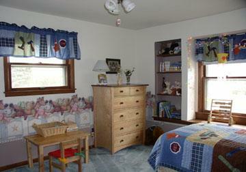 Property Photo: 5123 N Lakeshore Dr WI 53066