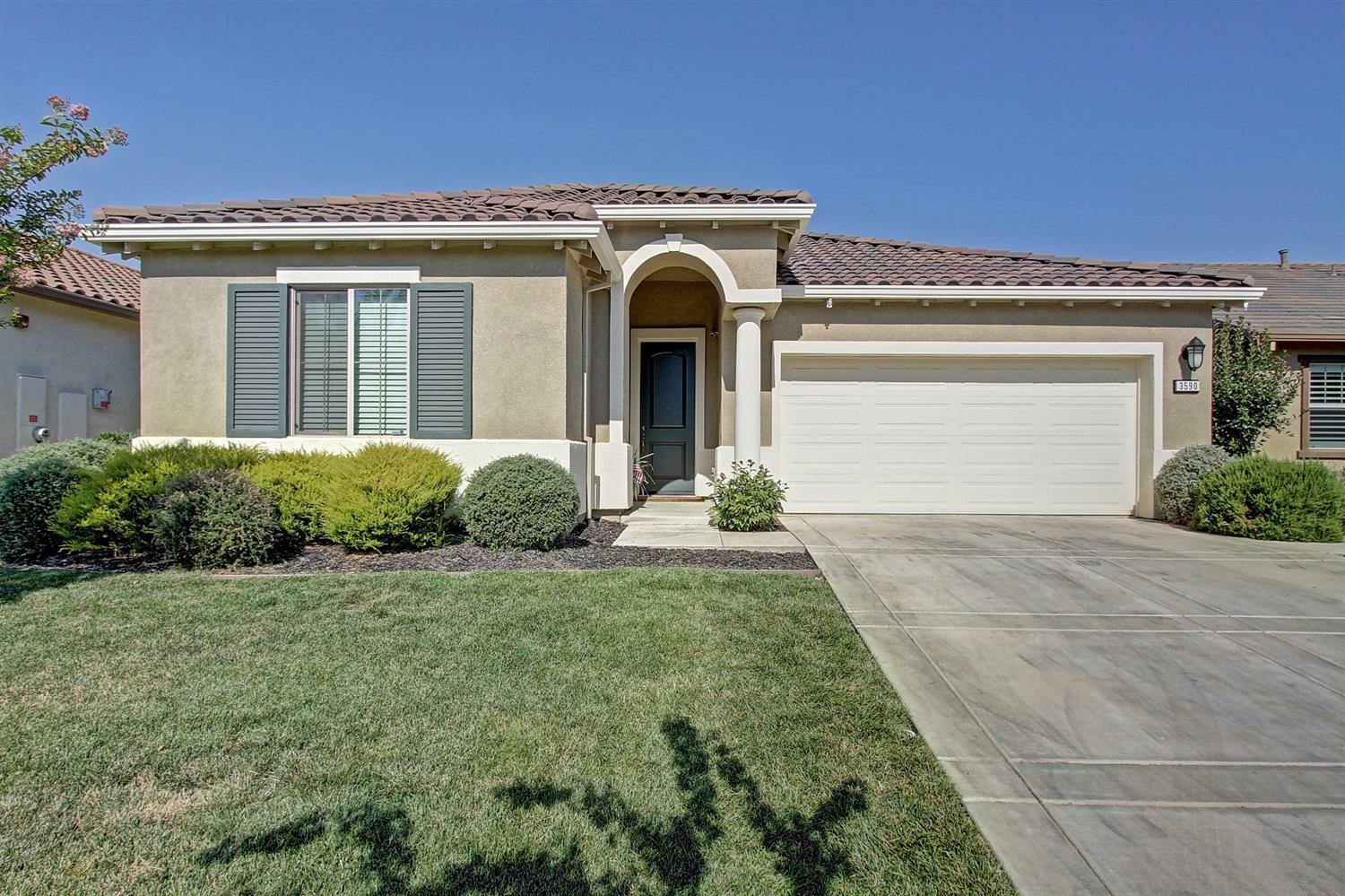 Property Photo:  3590 Rosecrest Circle  CA 95762 