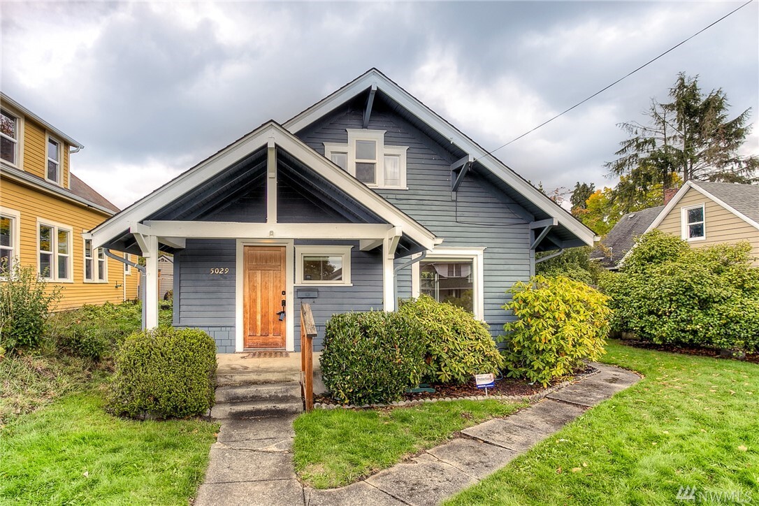 Property Photo: 5029 S M St WA 98408