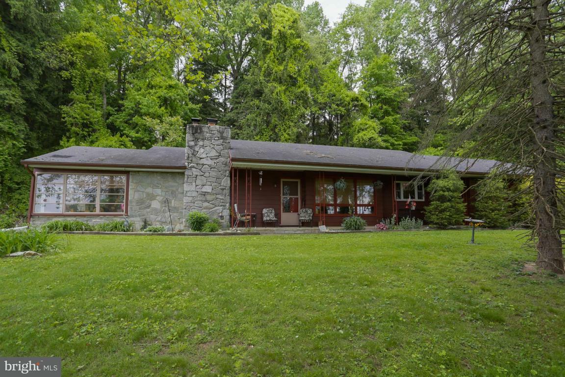 Property Photo:  751 Pennsy Road  PA 17584 