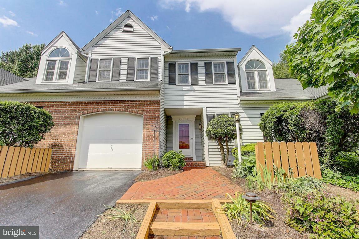 Property Photo:  3251 Glengreen Drive  PA 17601 