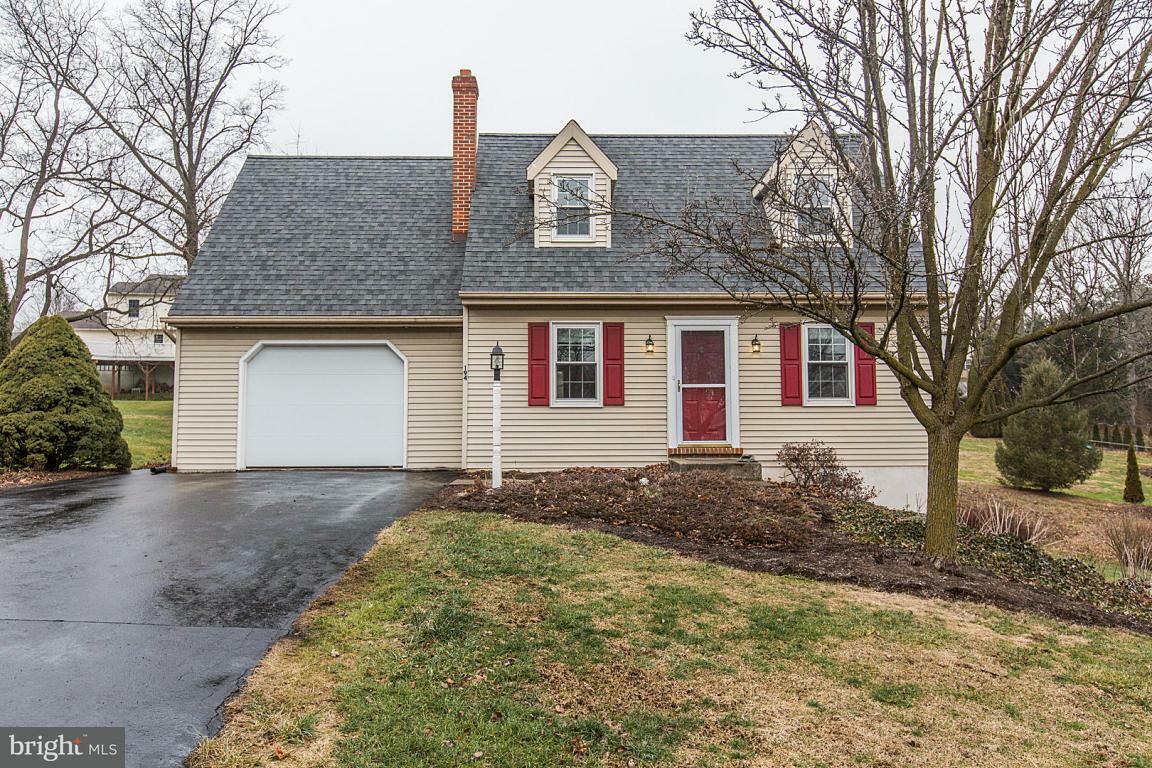 Property Photo:  194 Millwood Road  PA 17602 