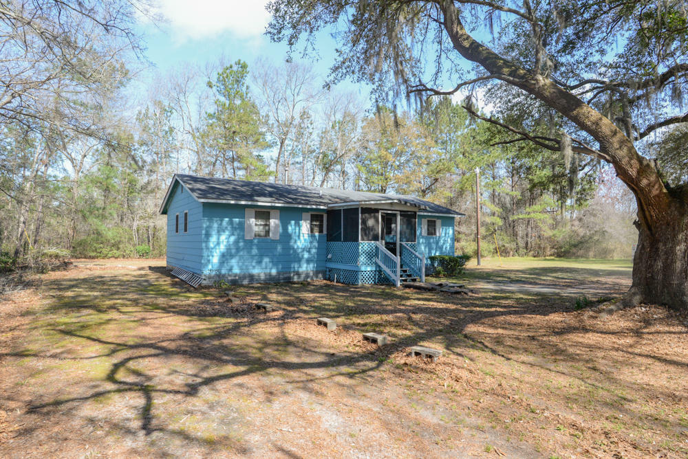 Property Photo:  5852 Scott White Road  SC 29449 