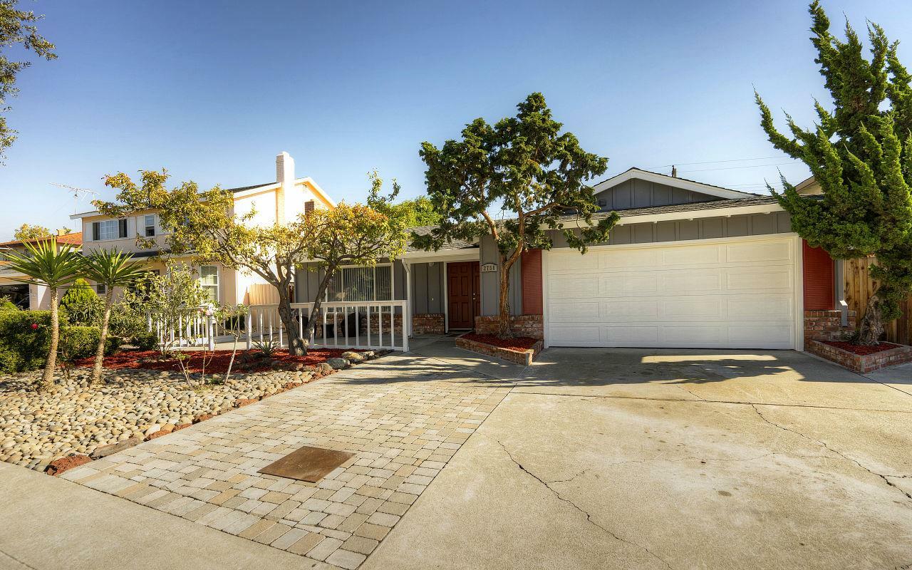 Property Photo:  2758 Camino Del Rey  CA 95132 