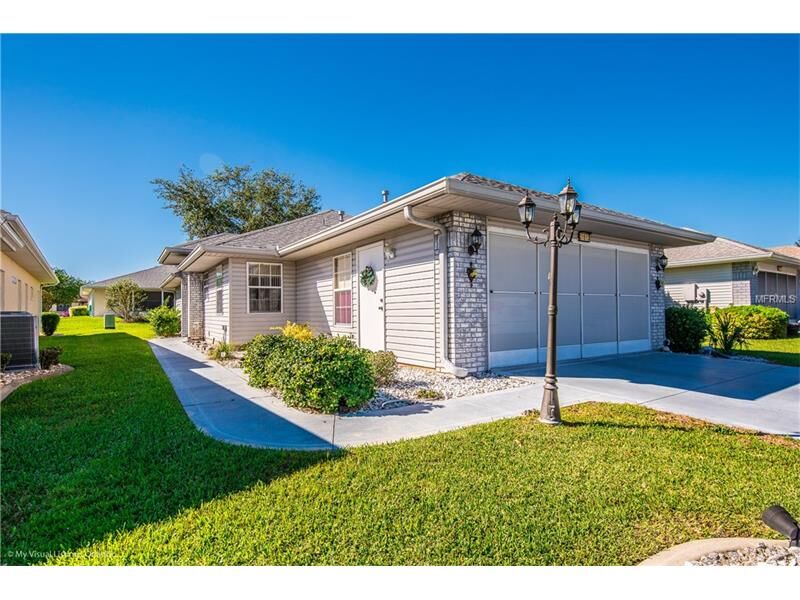 Property Photo:  21613 Queen Elizabeth Court  FL 34748 