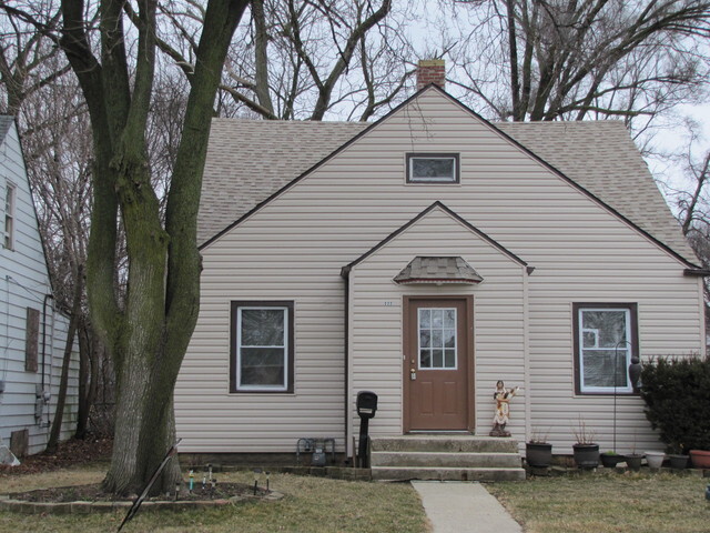 Property Photo: 922 Ridgeland Avenue IL 60085