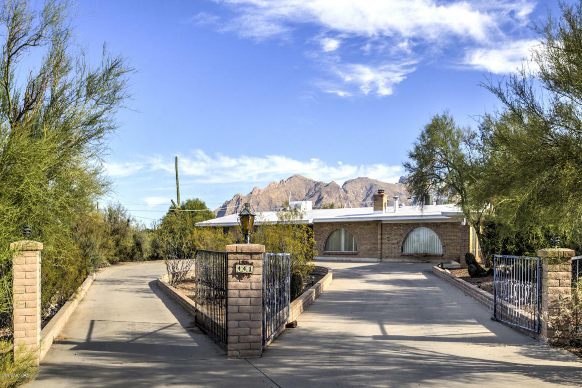 Property Photo:  441 E Canyon View Place  AZ 85704 