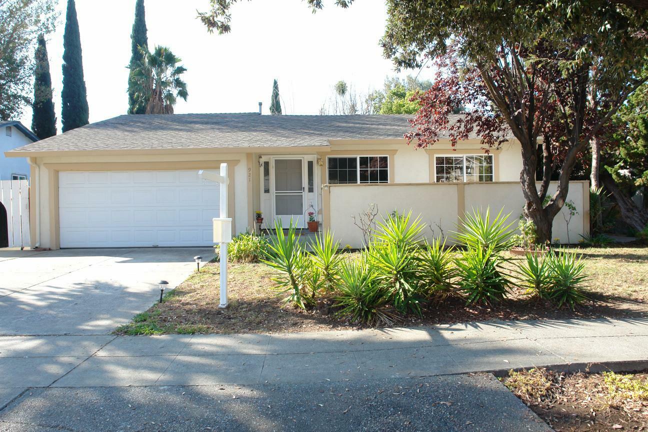 Property Photo:  921 Feller Avenue  CA 95127 