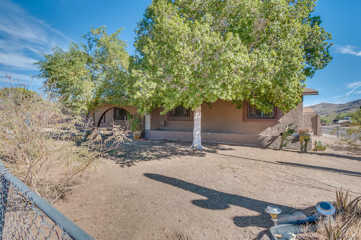 Property Photo:  2420 E South Mountain Avenue  AZ 85042 