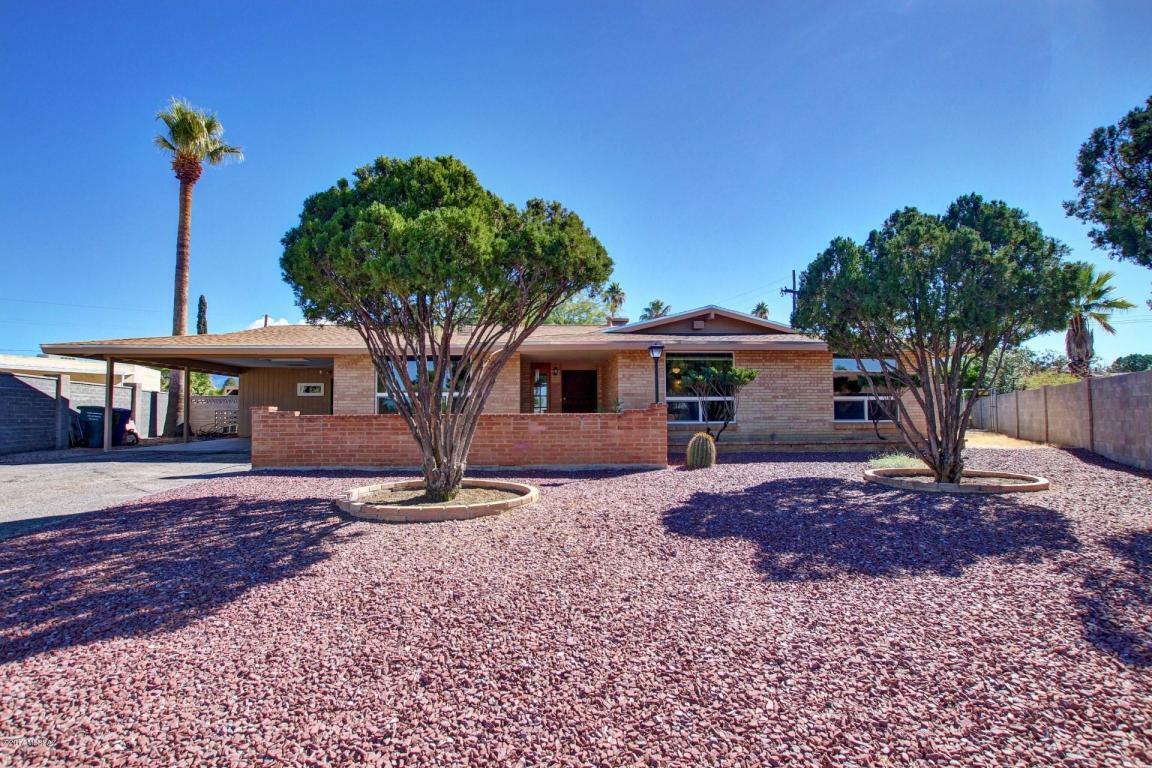 Property Photo:  831 S Hermosa Hills Place  AZ 85710 