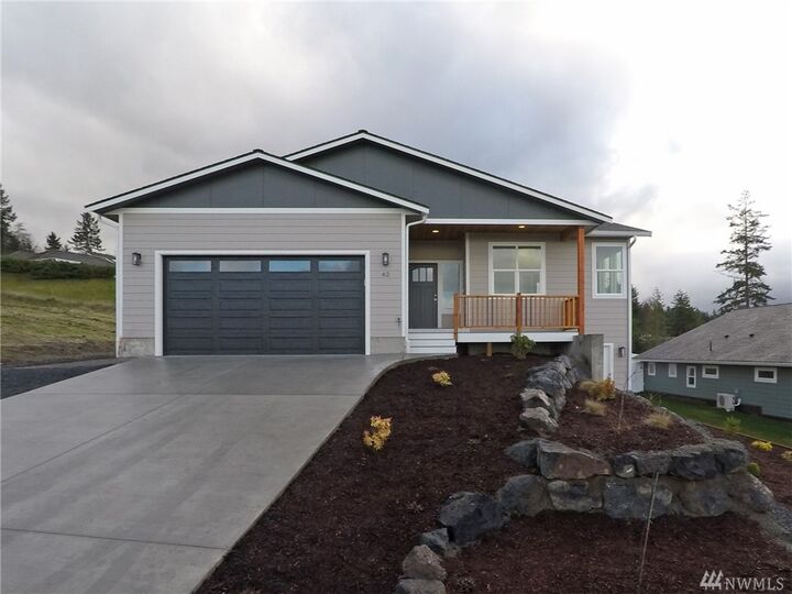 Property Photo: 62 American Eagle Dr WA 98382