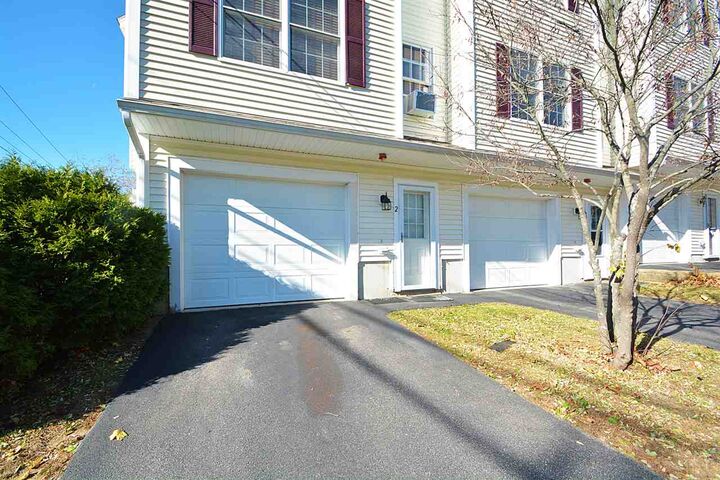 Property Photo:  2 Magnolia Drive  NH 03820 