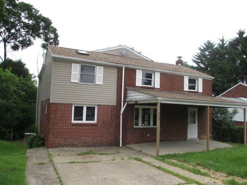 Property Photo:  223 Melvin Dr  PA 15236 