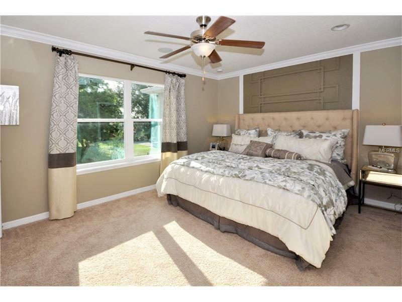 Property Photo: 8622 Palmer Park Circle FL 34238